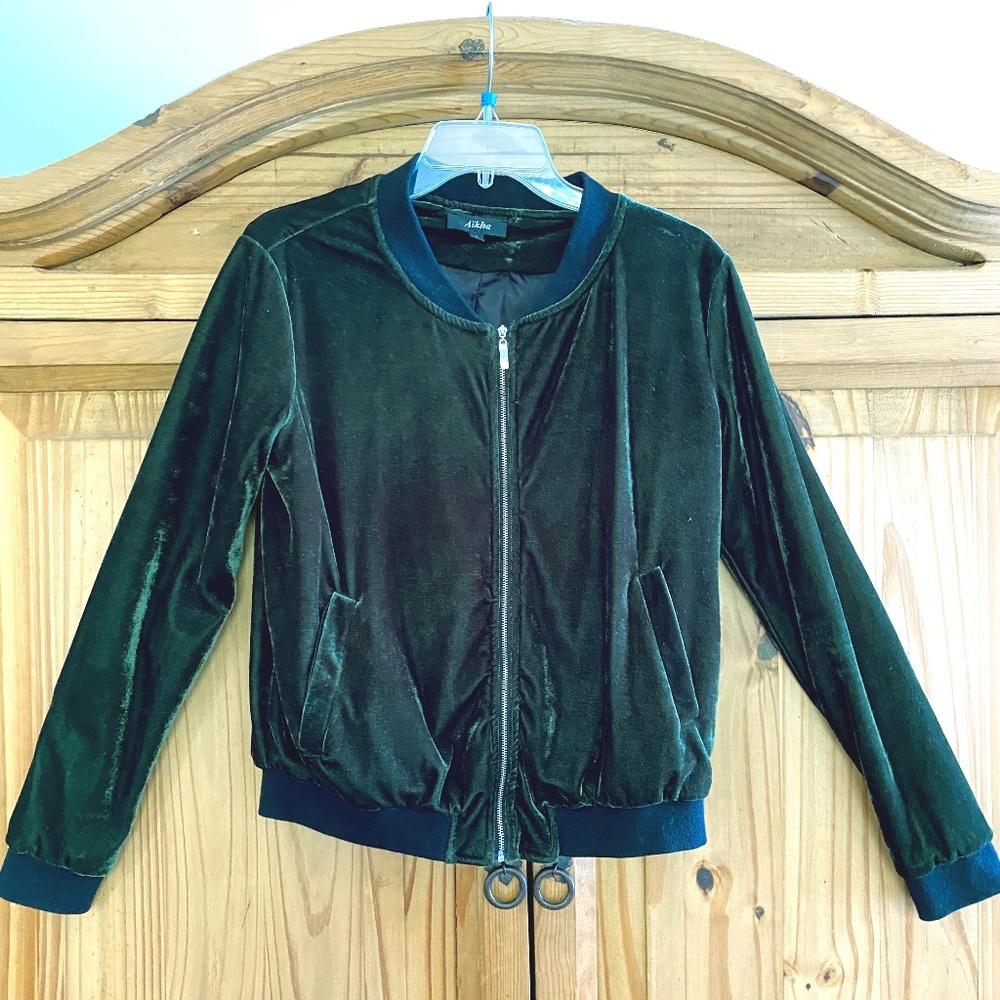 Velvour, velveteen, bomber jacket